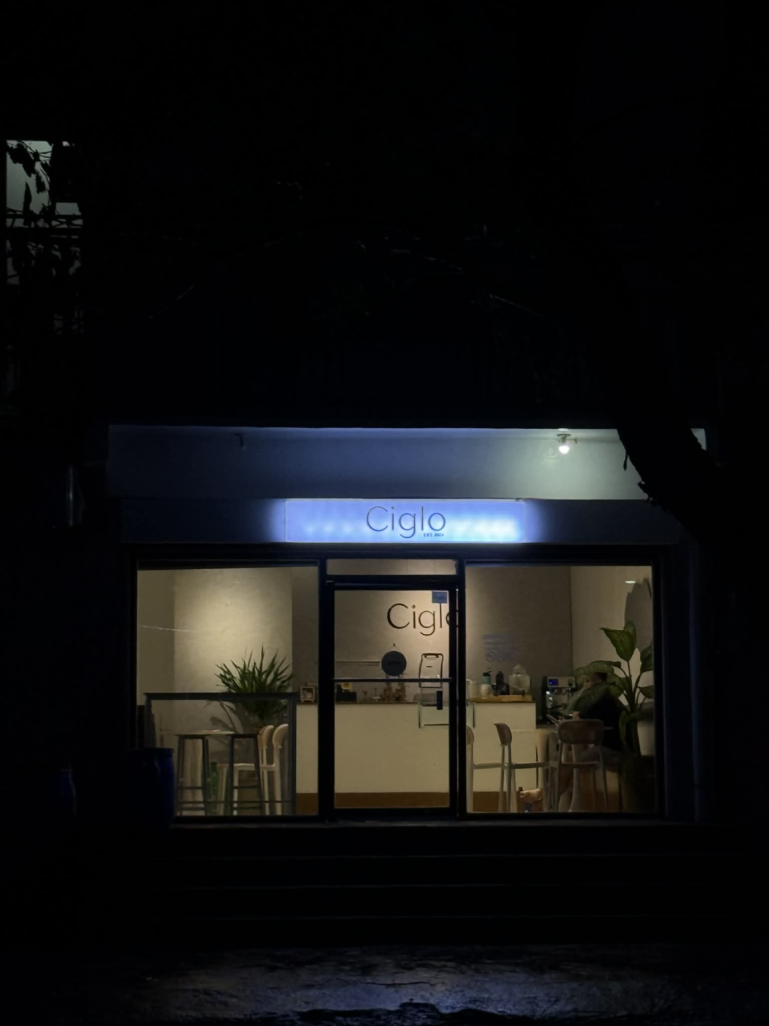 Ciglo Coffee Shop outdoor view